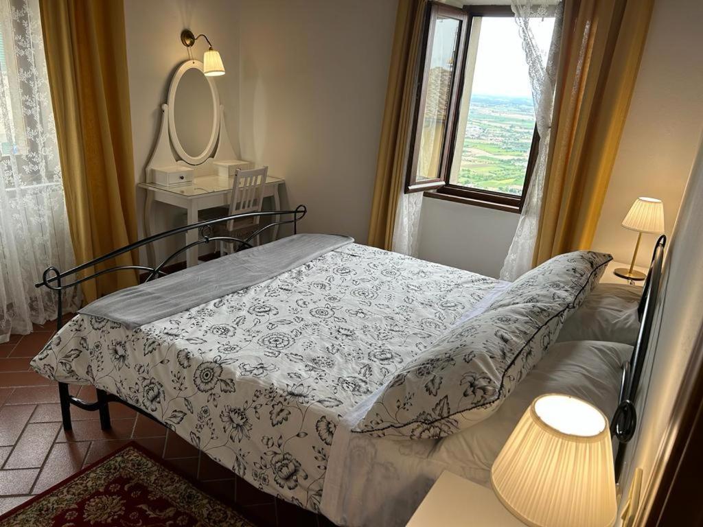 La Casa Di Laura Lägenhet Cortona Exteriör bild